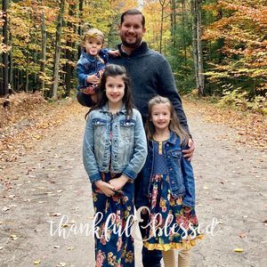 Meet your Posher, Cory